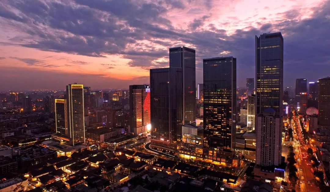 天府画卷，四川的多彩风情